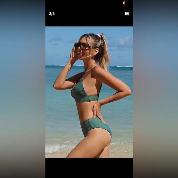 Green Wave V-Neck Bralette & Mid Rise Hipster
Bikini Set - Picture 2 of 7